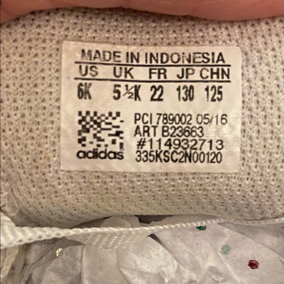 ADIDAS shell toe leather baby/toddler shoes size 5c - Picture 6 of 7